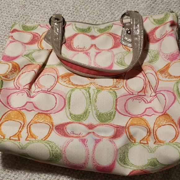 Coach purse - Picture 4 of 6
